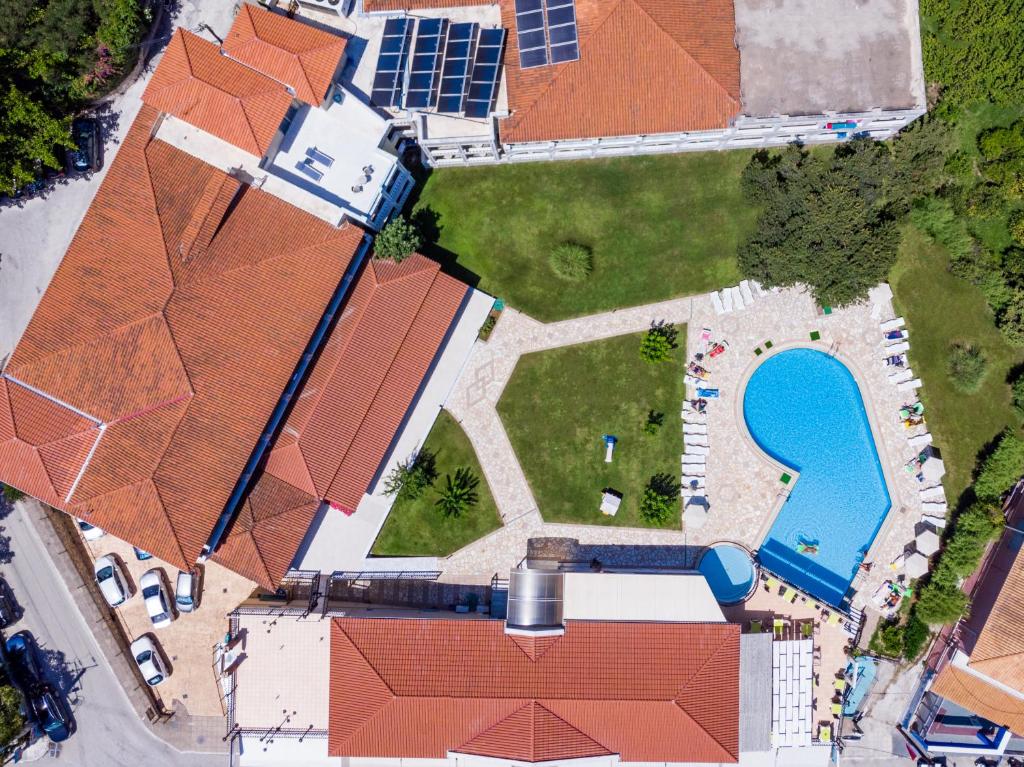 Bazén v ubytování Hotel Palmyra nebo v jeho okolí