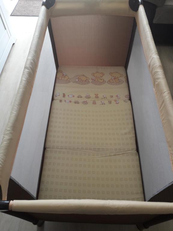 a box with at Minka in Kotor