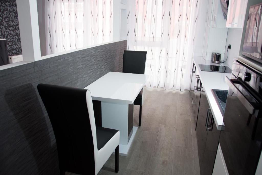 Modern minimalist apartment in Oradea