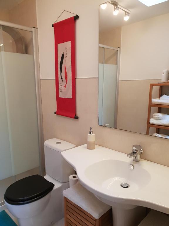 Zdjęcie z galerii obiektu Banyan Cotobro w Almuñécar