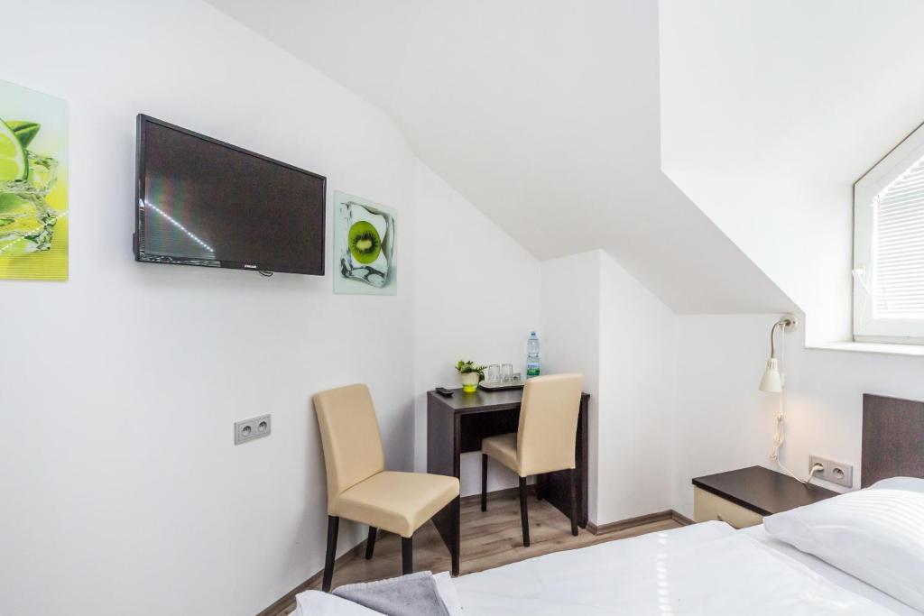 Nová Hospoda - Hotel & Restaurant - Resim 32