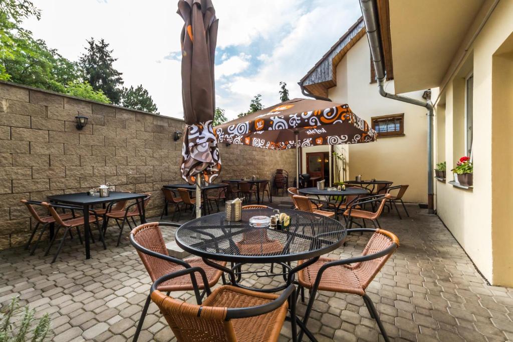 Nová Hospoda - Hotel & Restaurant - Resim 6