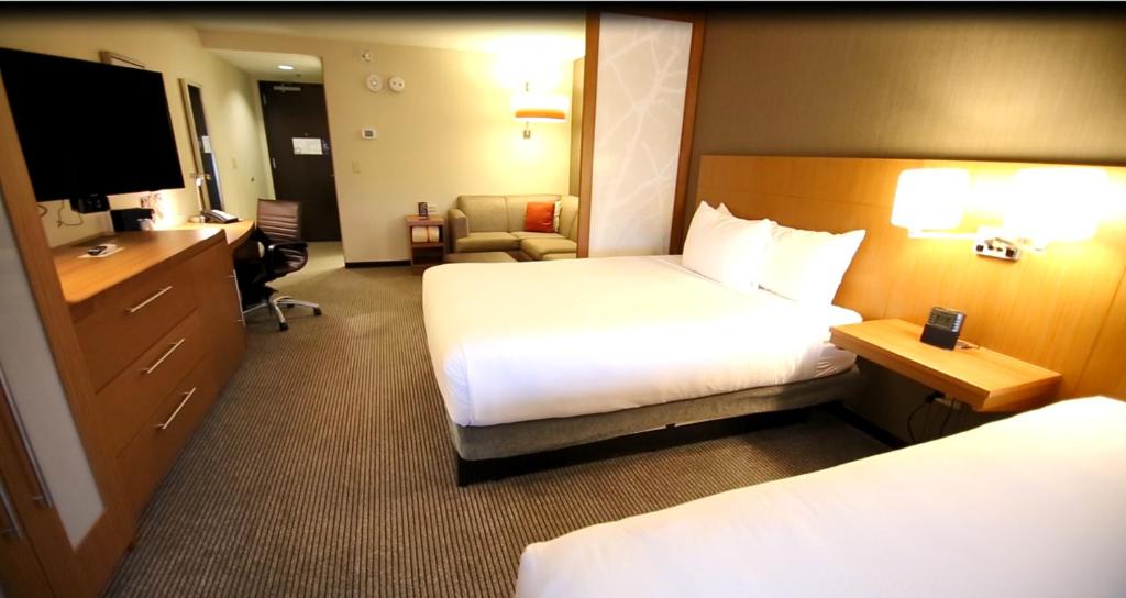 Hyatt Place DFW - Chambre Queen Avec Deux Lits Queen, Canapé-lit Et Baignoire Accessible