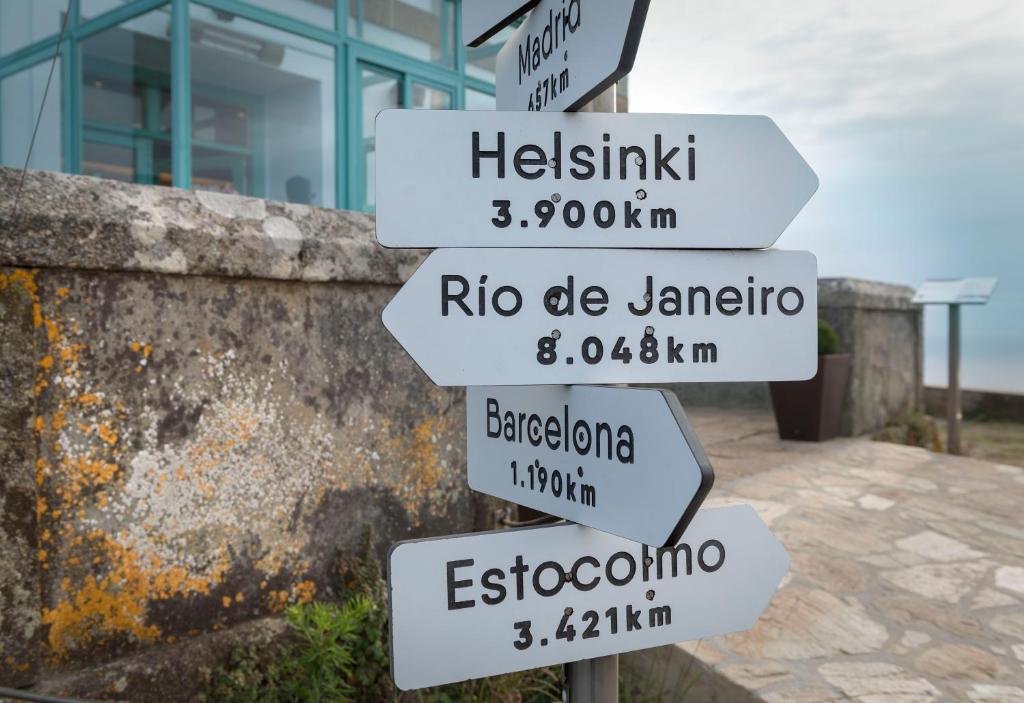 Certificado, premio, señal o documento que está expuesto en Hotel SempreFisterra