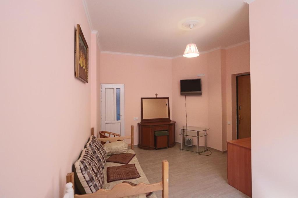 TV a/nebo společenská místnost v ubytování Garnim guest house