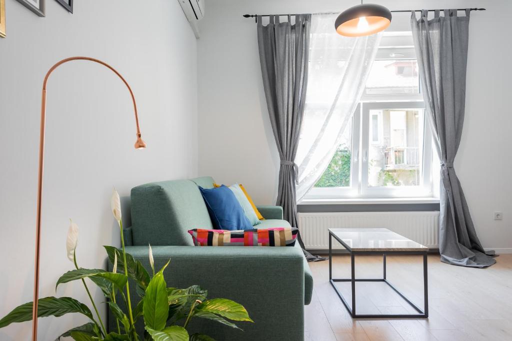 Posedenie v ubytovaní Go2Zagreb Chick Apartment Private Parking Available