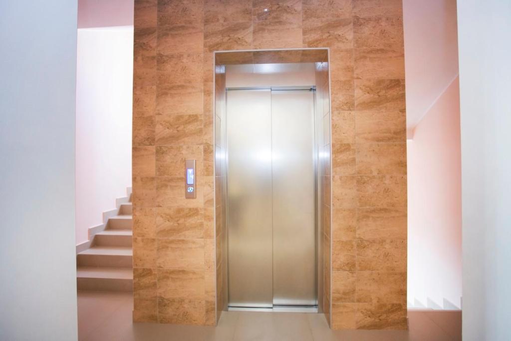 Fotografie z fotogalerie ubytování Hotel ACRA v destinaci Suchumi