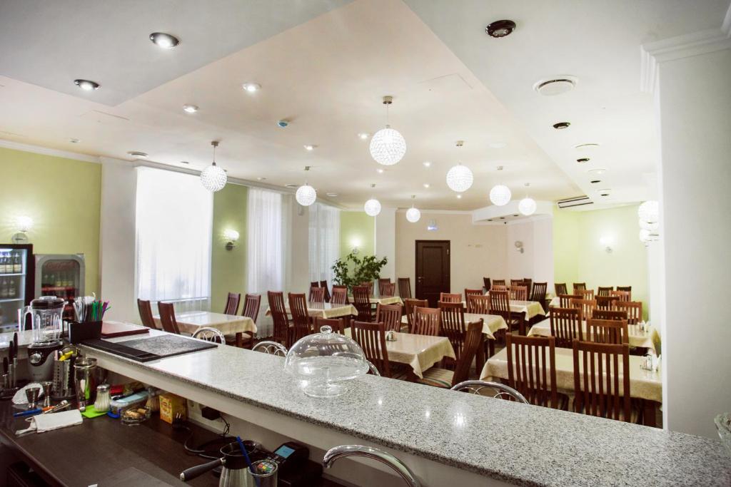 Restaurace v ubytování Hotel ACRA