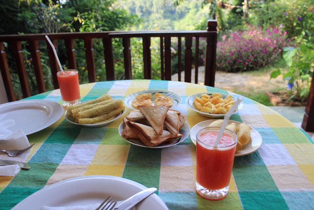 Jídlo v bed and breakfast nebo okolí