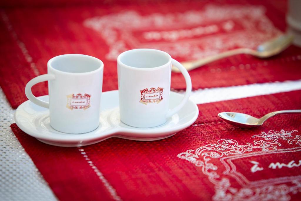 Coffee and tea making facilities at à Marchisa -Noto-