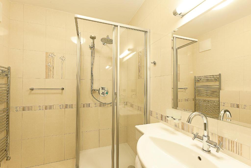 Koupelna v ubytování Hotel Krčínův Dům