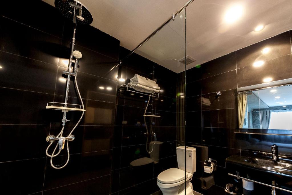 Feel Nimman Boutique - Resim 29