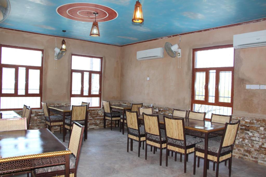 Posezení v ubytování Durrat Al-Misfah Guest House
