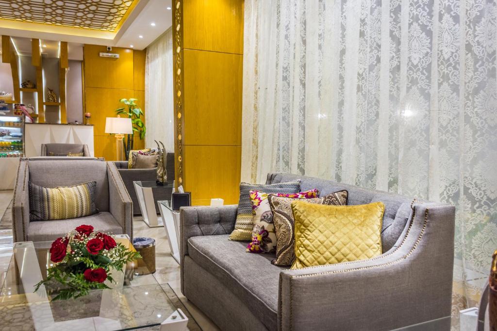 Posezení v ubytování Al Muhaidb Residence - Abha