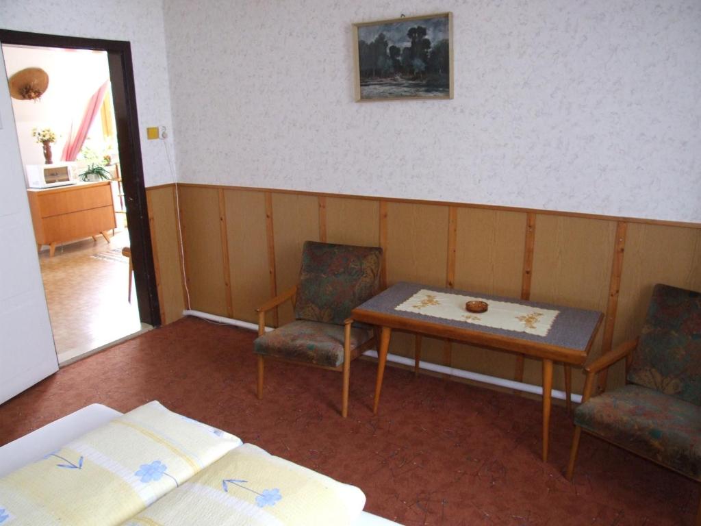 Postel nebo postele na pokoji v ubytování Révész Vendégház