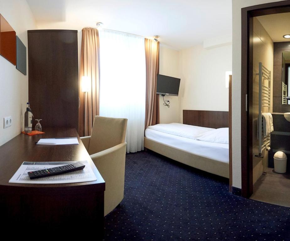 Hotel Silicium - Einzelzimmer Mit Bad