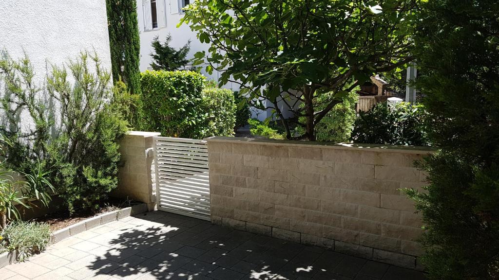 Сад в Green Paradise Apartment Novalja