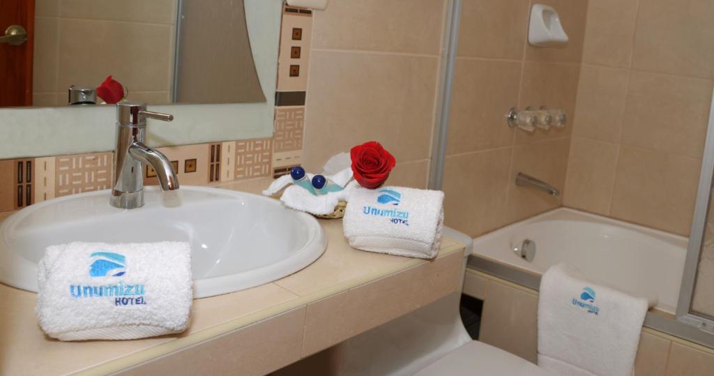 Koupelna v ubytování Kapac Inn Hotel