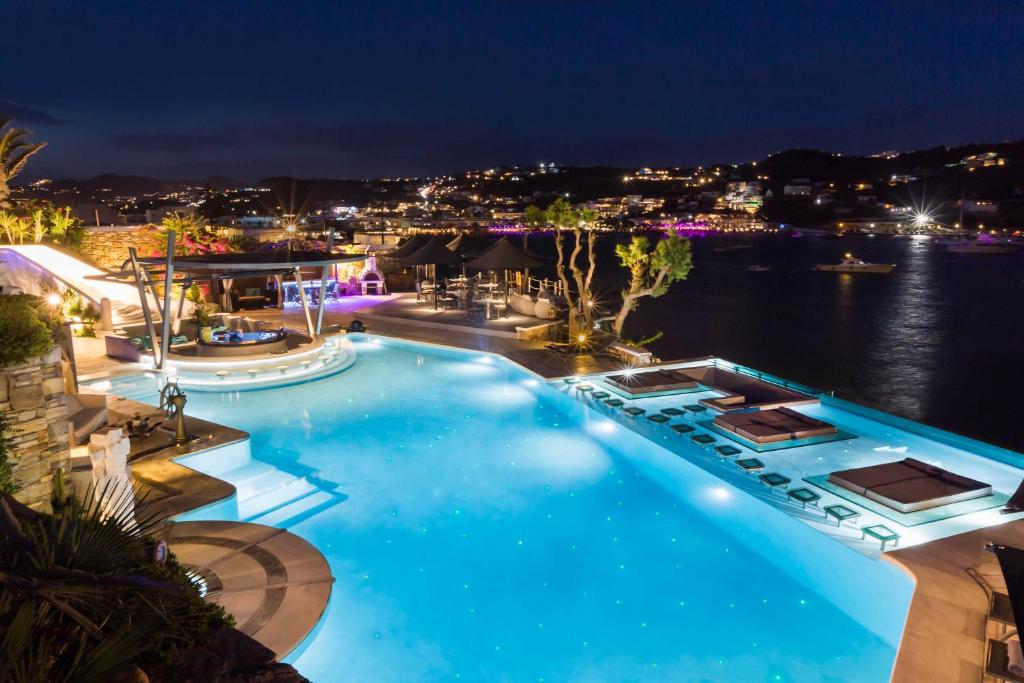Bazén v ubytování Kivotos Mykonos - Preferred Hotels & Resorts nebo v jeho okolí