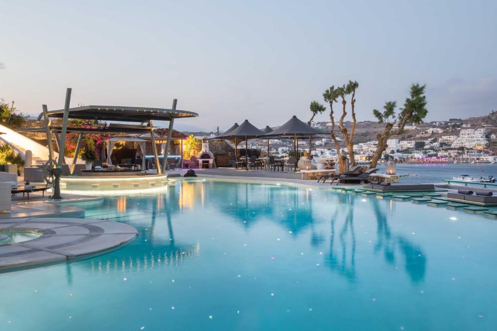 Bazén v ubytování Kivotos Mykonos - Preferred Hotels & Resorts nebo v jeho okolí