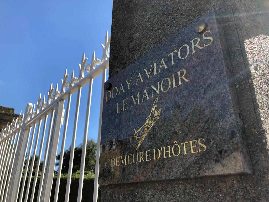 Fotografie z fotogalerie ubytování DDay Aviators Le Manoir v destinaci Arromanches-les-Bains
