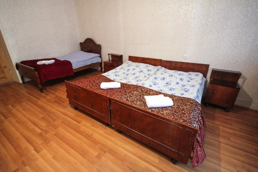 Postel nebo postele na pokoji v ubytování Eka&Nino GuestHouse