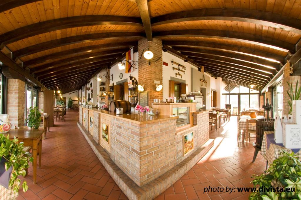Restaurace v ubytování Agriturismo Cjasal di Pition