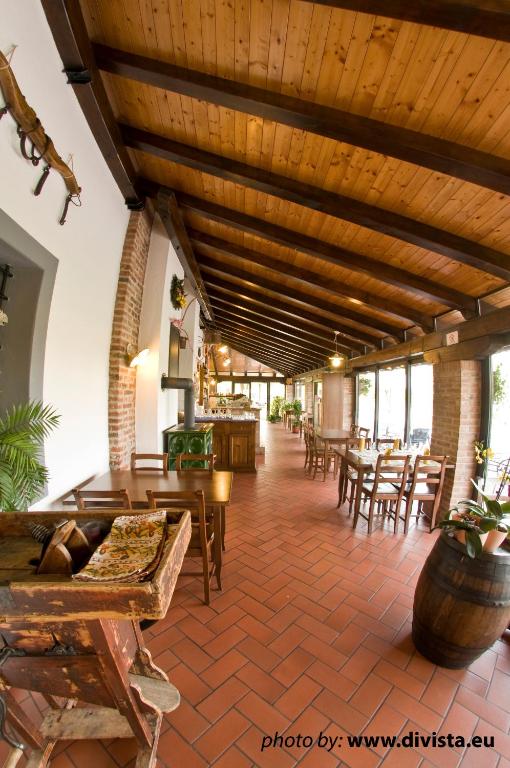 Restaurace v ubytování Agriturismo Cjasal di Pition
