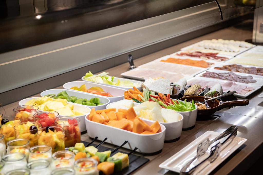 Catalonia Square 4* Sup - Resim 40