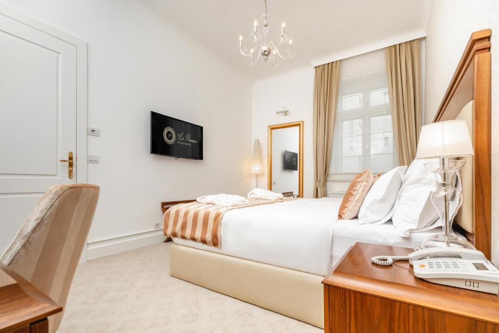 Hotel Le Premier - 16