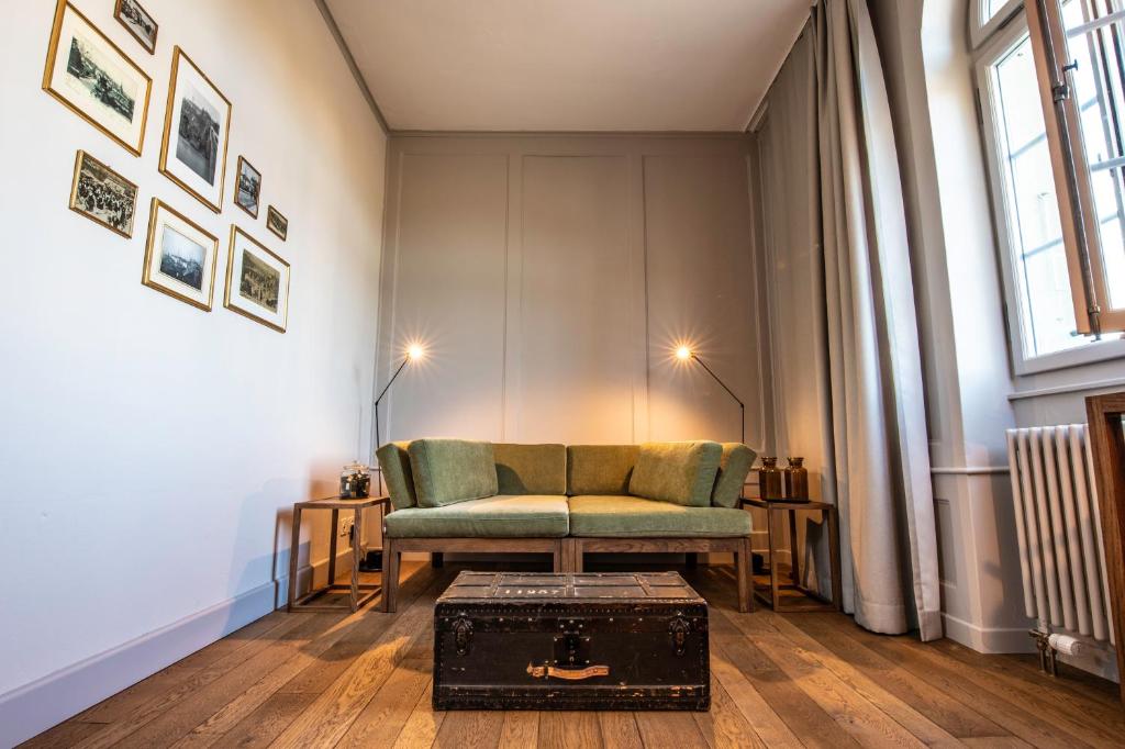 One Suite Hotel - Zollhaus - Resim 9