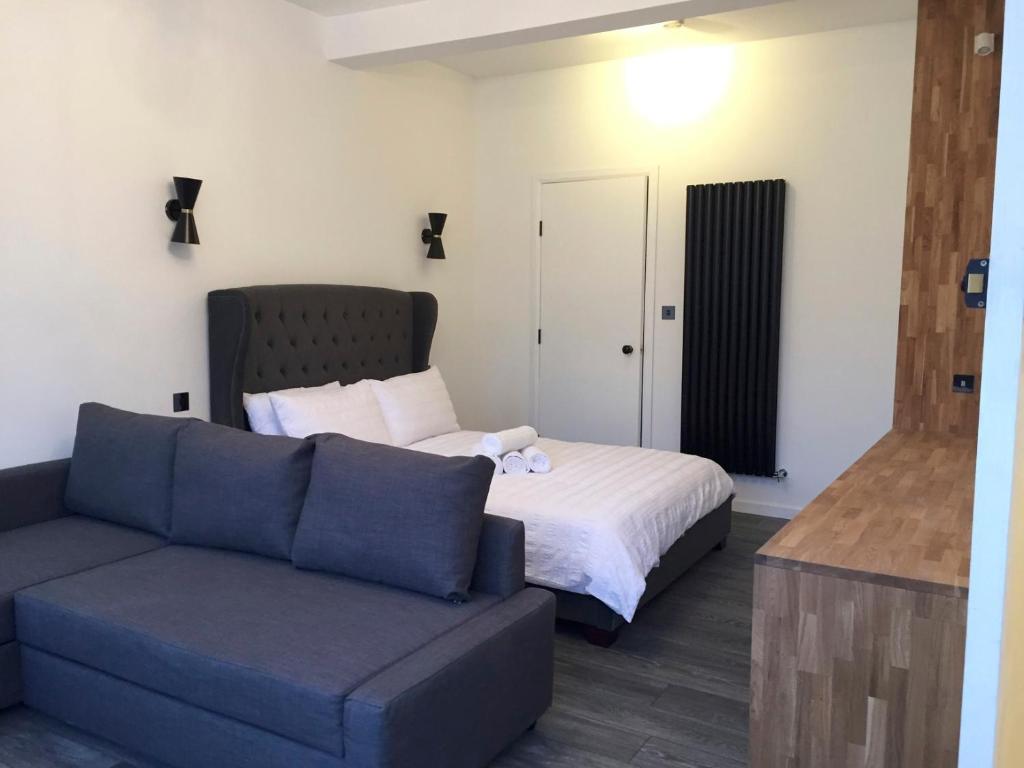 Shoreditch Place - Studio Apartment
