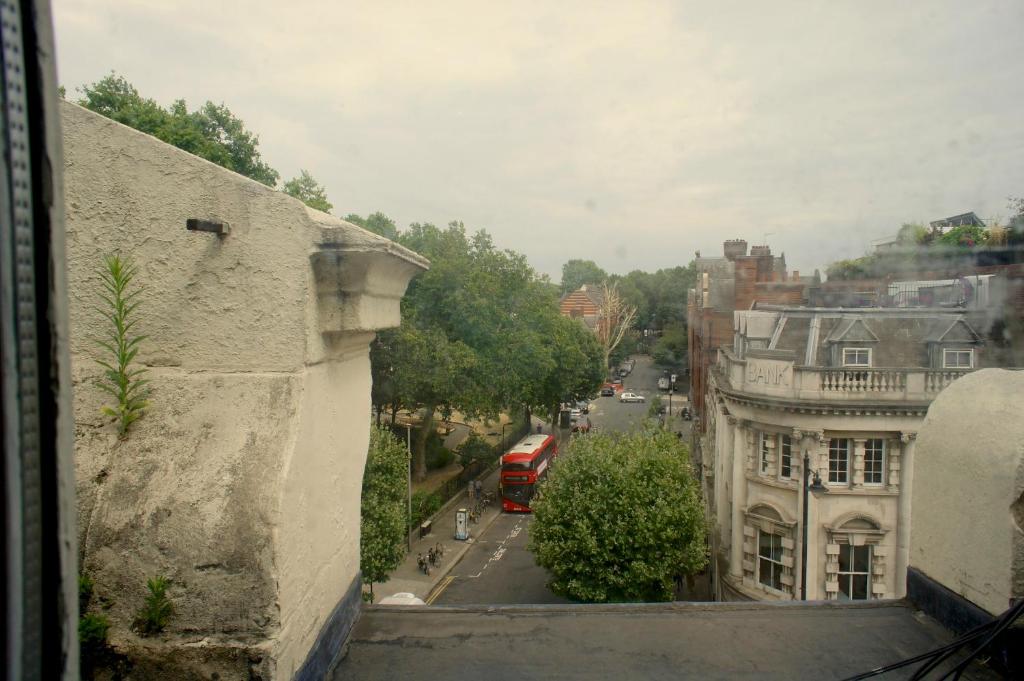 Shoreditch Place - 