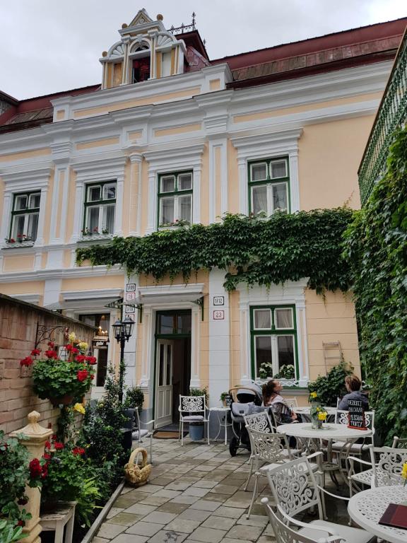 Afbeelding uit fotogalerij van Villa Vodicka in Piešťany