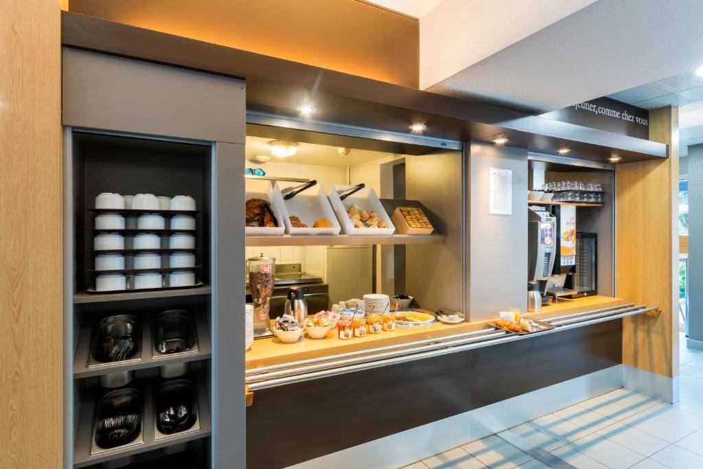 B&B HOTEL Nantes Parc Expos La Beaujoire - Resim 16