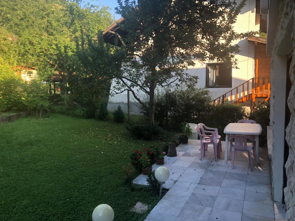Fotografie z fotogalerie ubytování Luylyana Guesthouse v destinaci Ribarica