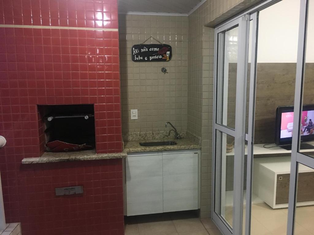  Apartamento em Bertioga