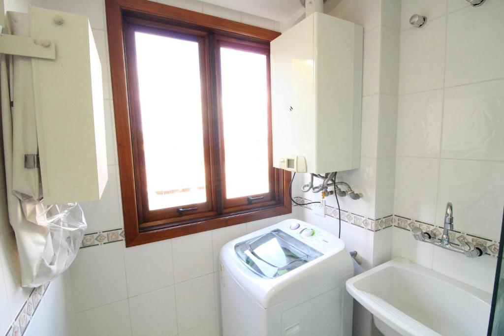  Borges de Medeiros 301