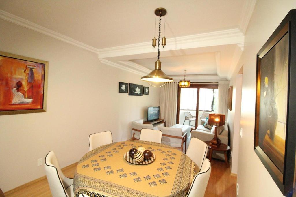  Borges de Medeiros 301