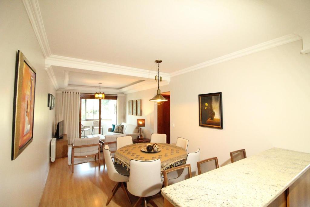  Borges de Medeiros 301