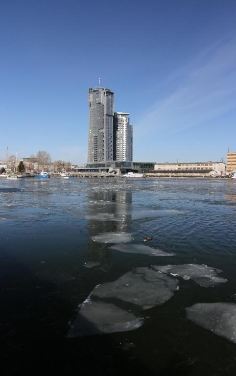 NORDA Apartamenty SEA TOWERS Gdynia - Superior Apartment With City And Sea View