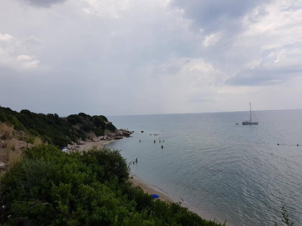 Kép Omonia Beach House 2 szállásáról Néa Kalikrátiában a galériában