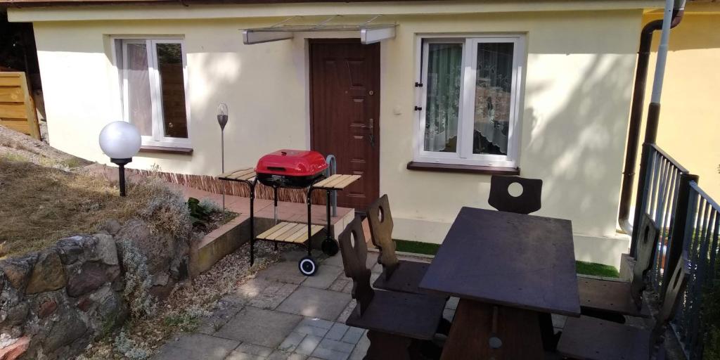 Balkón alebo terasa v ubytovaní Domek nad morzem Wisełka