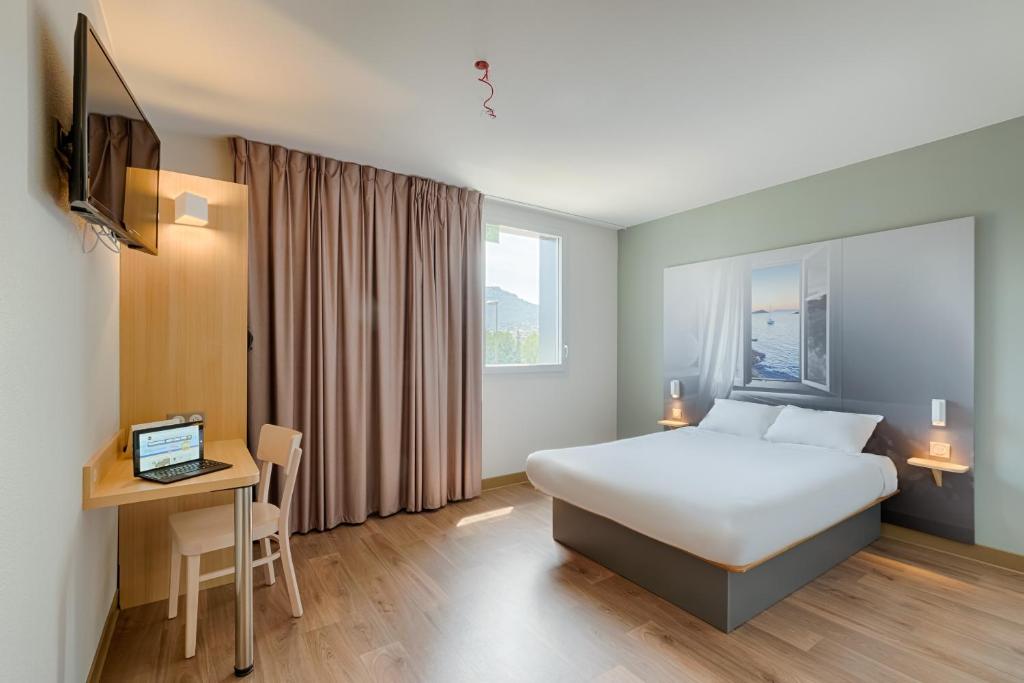 
Double Room - Disability Access
