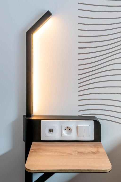 B&B HOTEL Bordeaux Centre Gare Saint-Jean - Resim 34