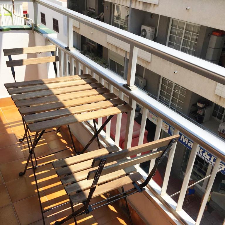 A balcony or terrace at Apartamentos Albertos
