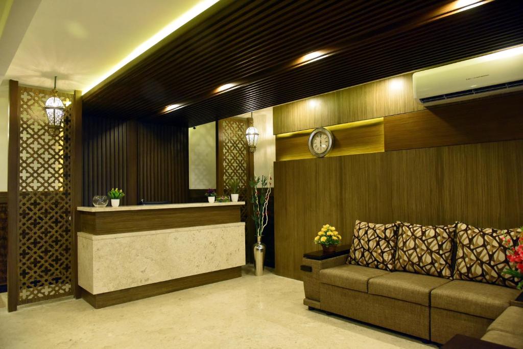 Posezení v ubytování The Hydel Park - Business Class Hotel - Near Central Railway Station