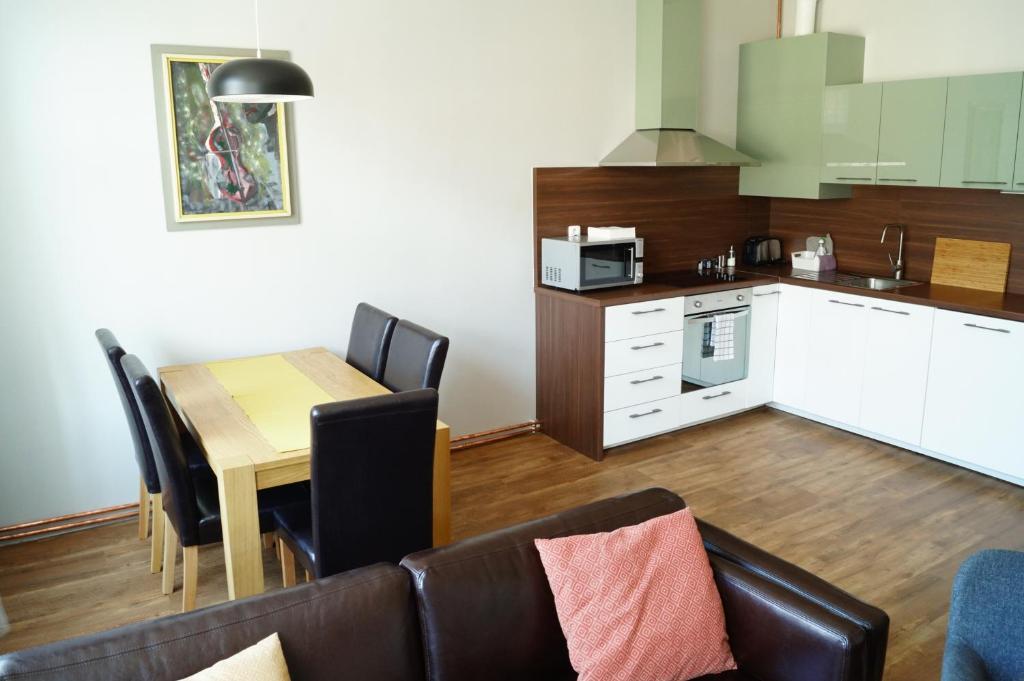 Kuchyň nebo kuchyňský kout v ubytování Apartmány Mary
