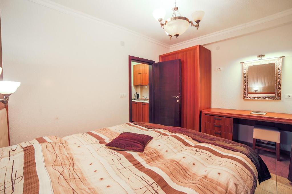 Apartments Risteski - Квартира с видом на сад