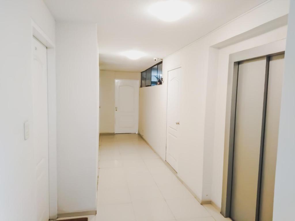 Departamento Monterrico - Apartamento De Tres Habitaciones